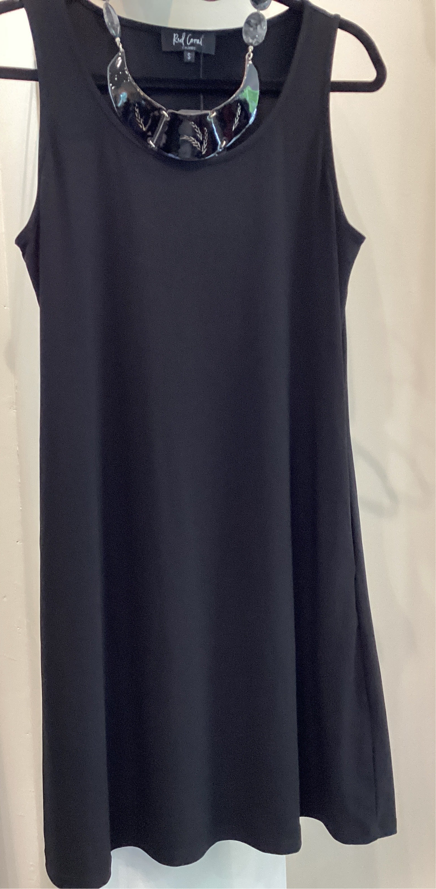 Red Coral stretch shift dress with pockets