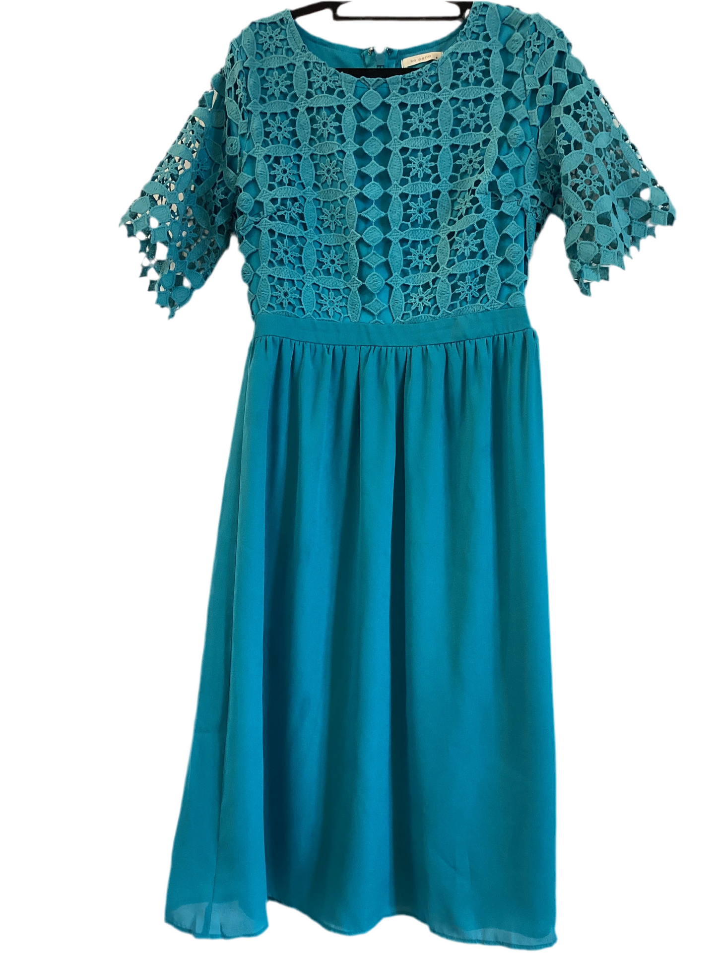 DB unique styles teal dress with underlay