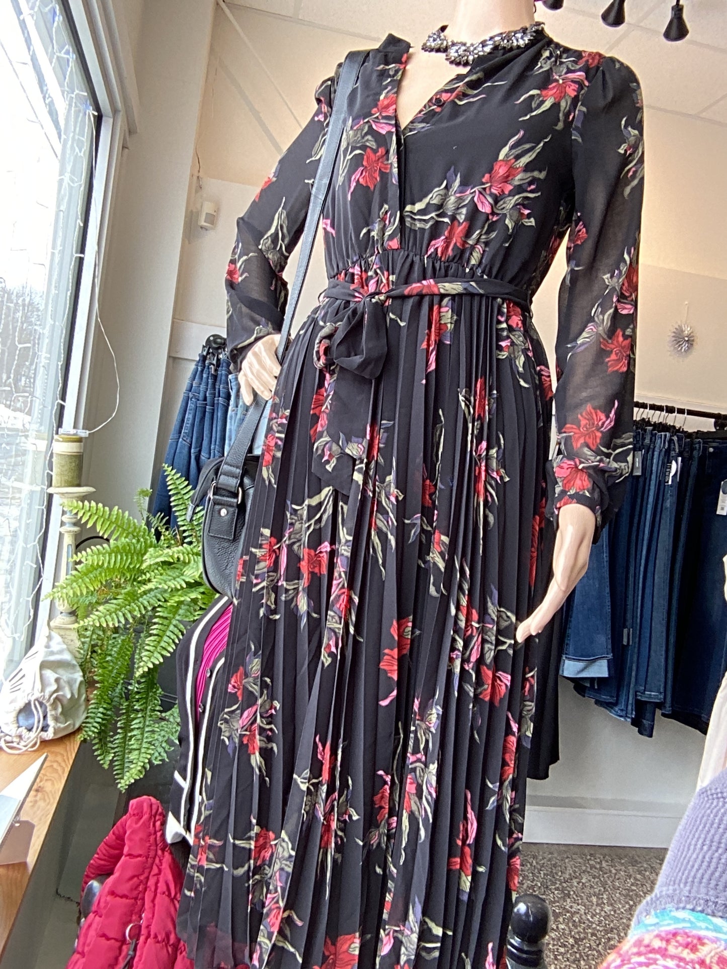 Papillon Floral Pleated Dress