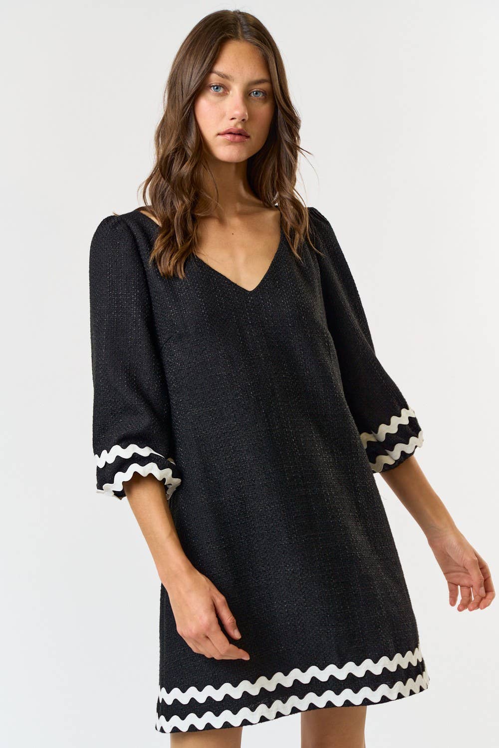 Lalavon BOUCLE RIC RAC HALF SLEEVE V-NECK MINI DRESS