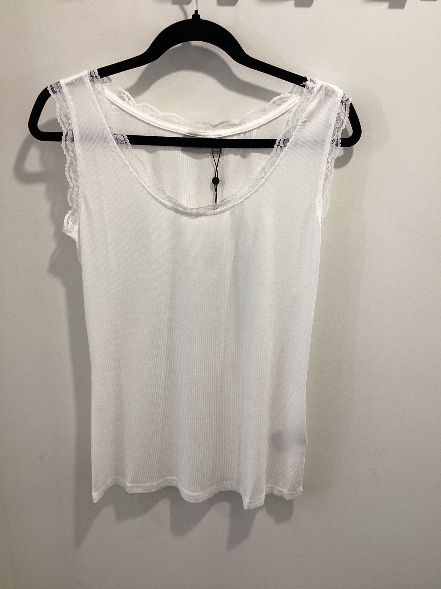 Kaffe Curve lace trimmed TankTop white