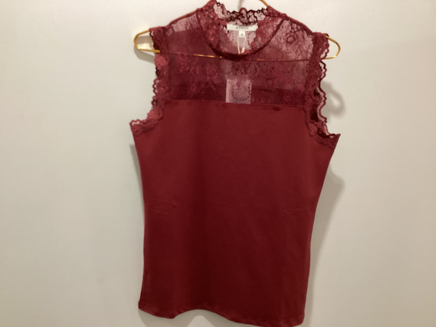 Garcia Holiday Tank Burgundy Wine