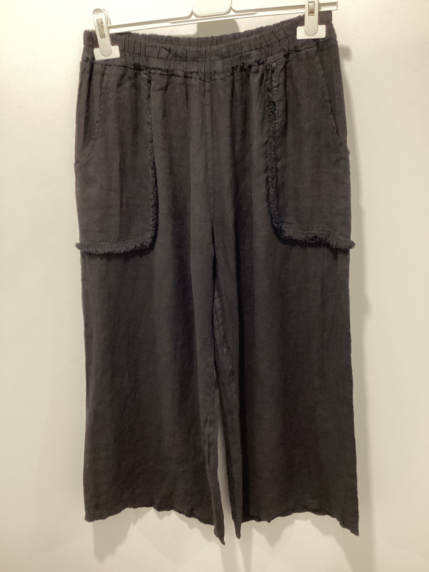 CL Linen Fray Crop Pants