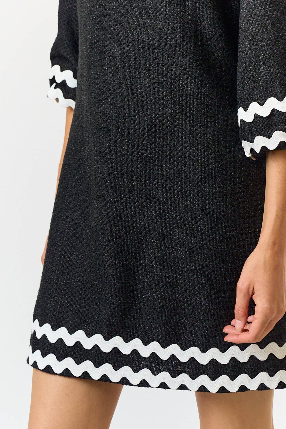 Lalavon BOUCLE RIC RAC HALF SLEEVE V-NECK MINI DRESS