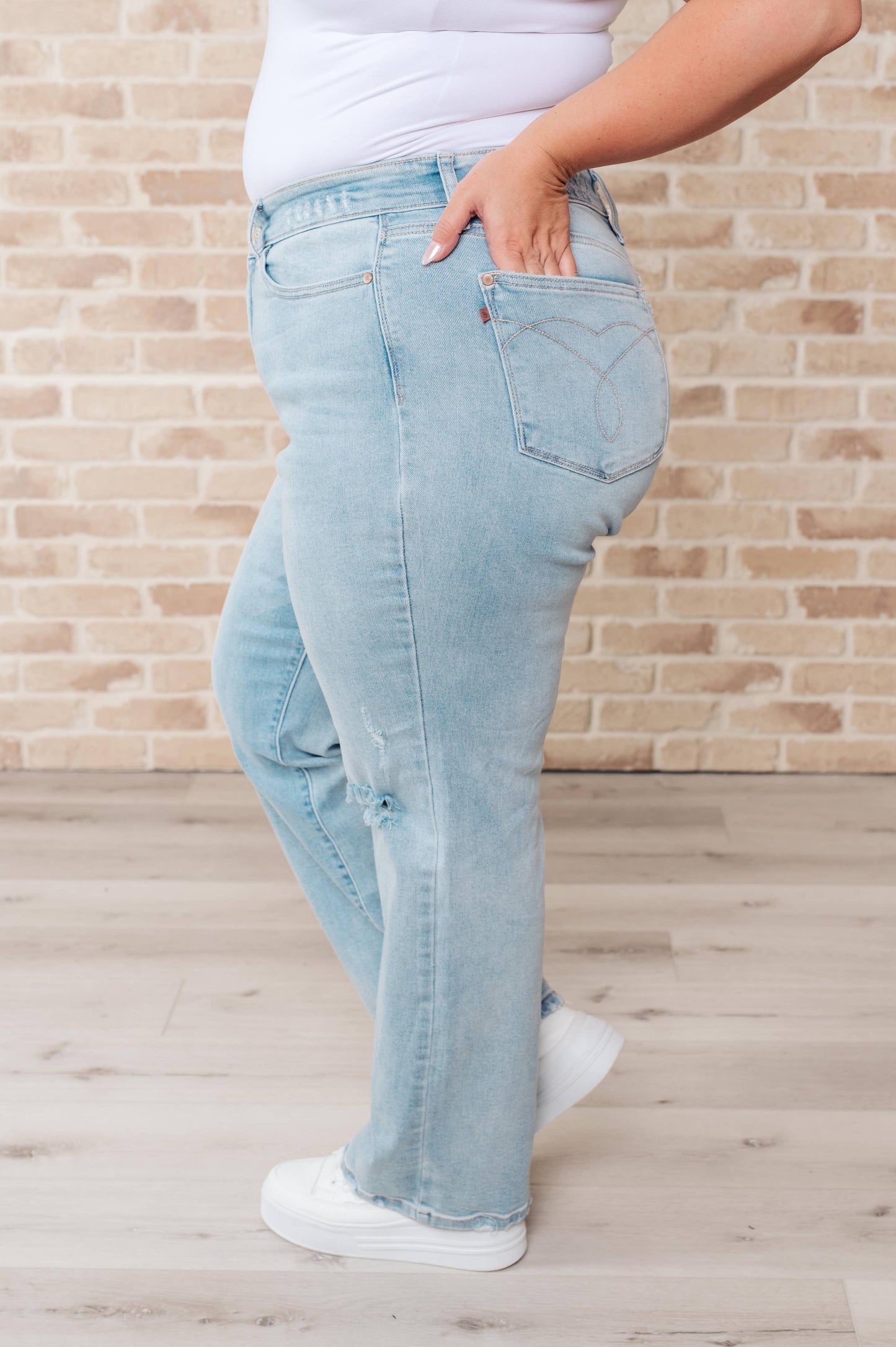 Judy Blue 82600 High Rise 90's Straight Jeans