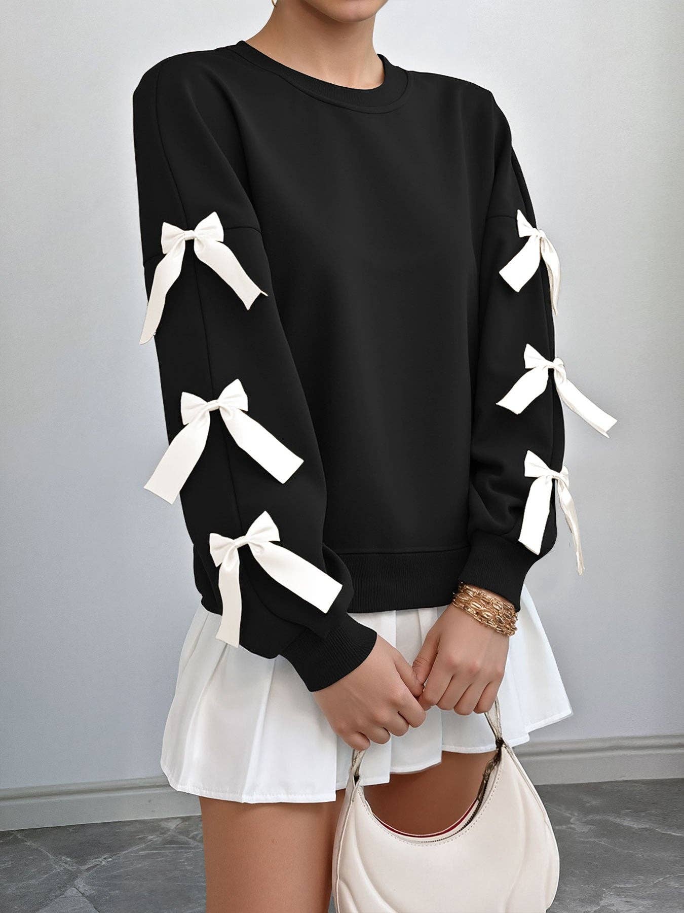 Christmas Bow Sleeve Round Neck Long Sleeve Sweatshirt