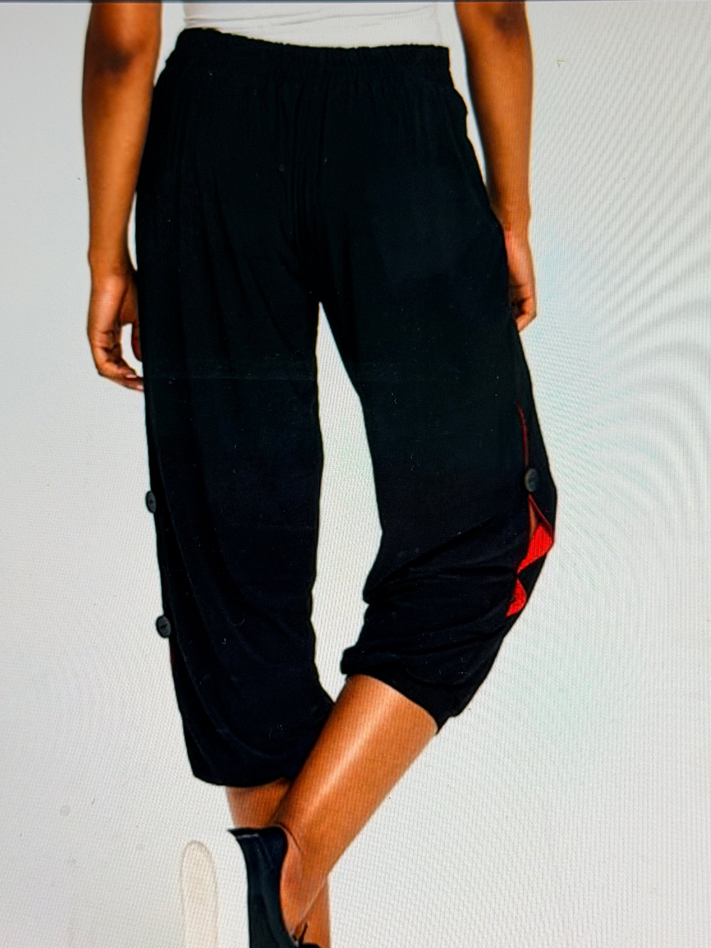 Red Coral Split Button Capri Pants