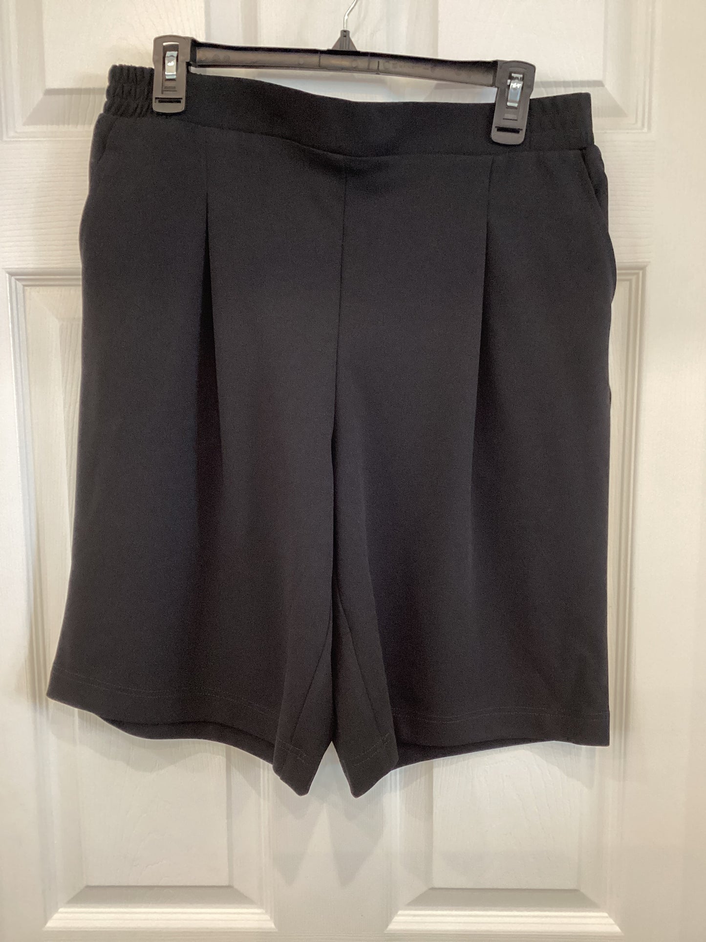 KC Pheolo Black Shorts