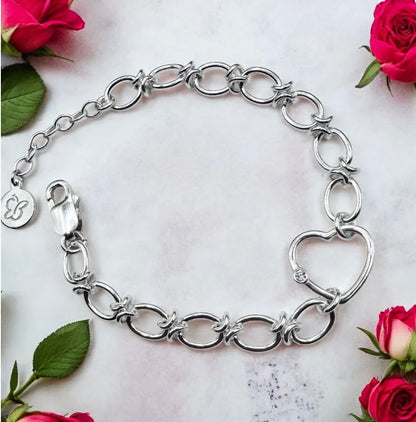 EB Love Knot Bracelet