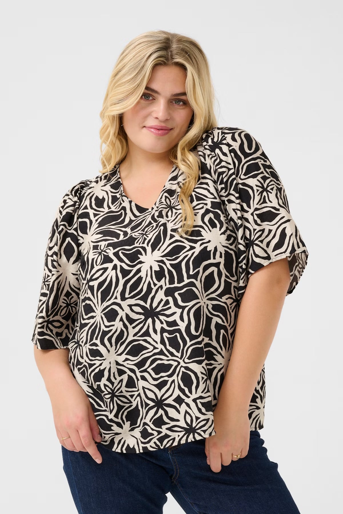 Kaffe Chaliah Flared Blouse
