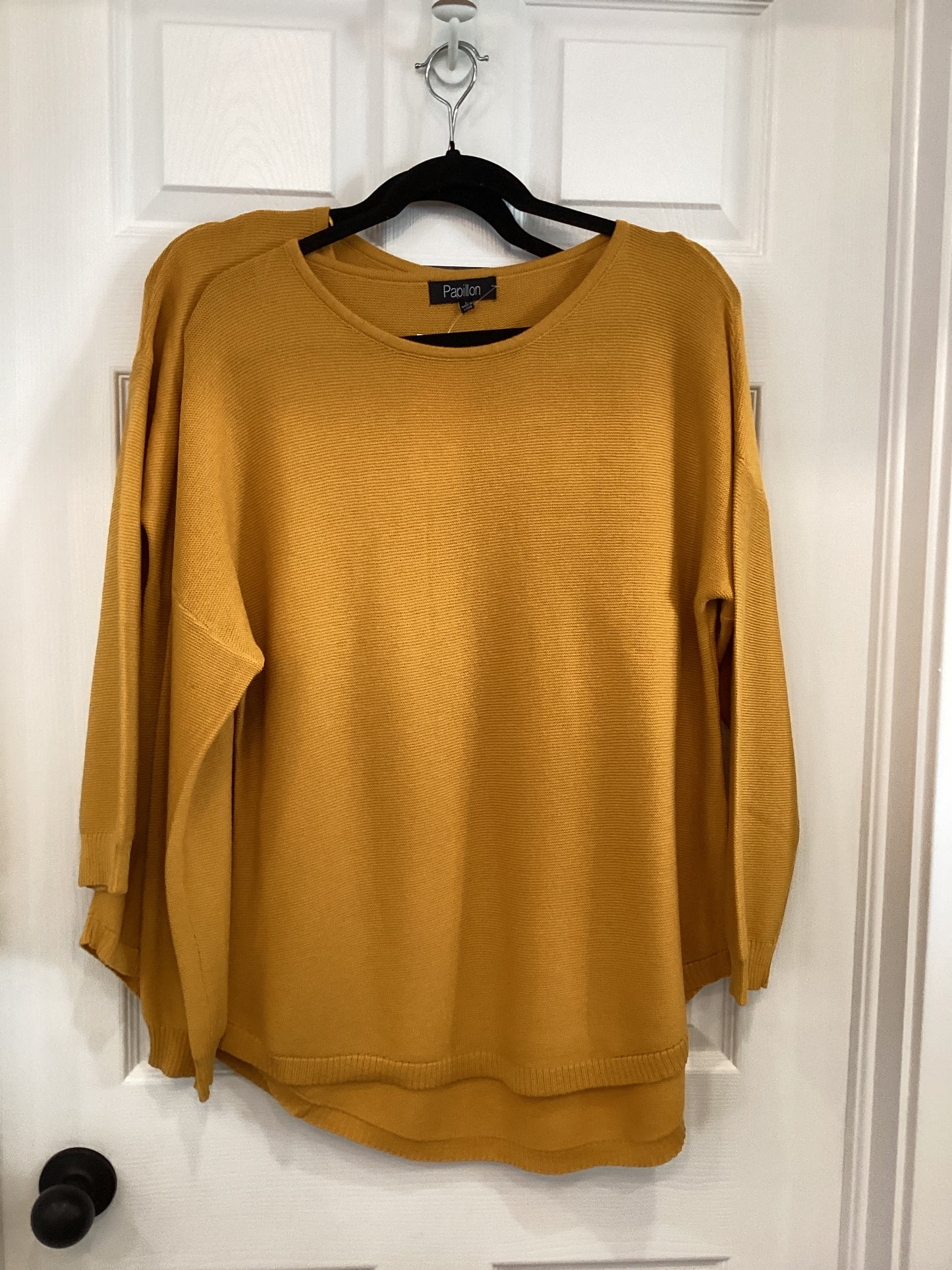 Papillon Mustard Shirt Hem Sweater