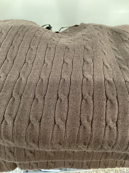 Papillon Brown Cable knit sweater