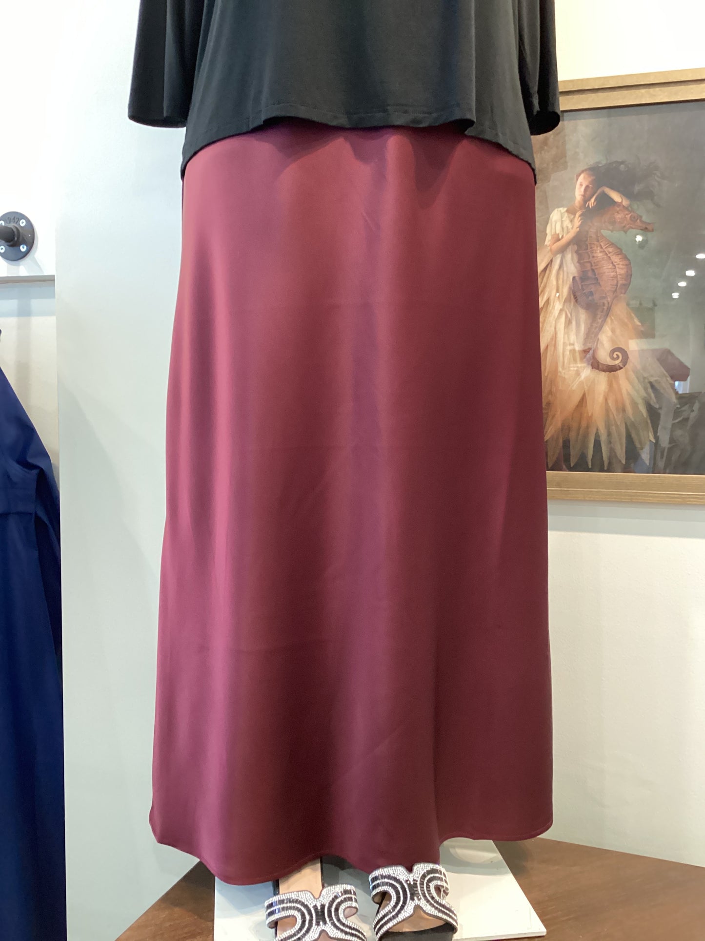 KC Hilla Holiday Skirt, wine colour