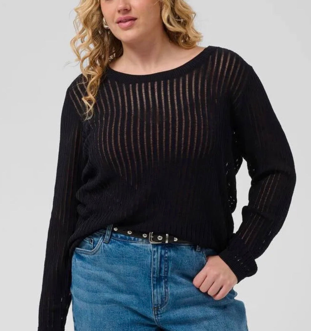 KC Abeline Pullover Black