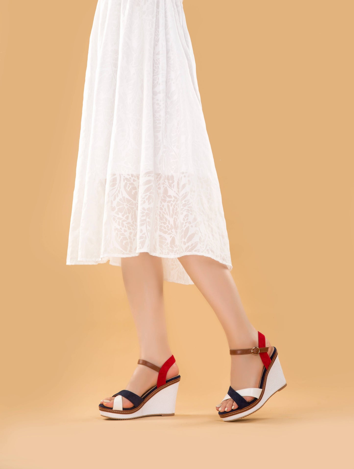 Lady Glory Wedge Sandals