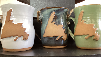 Chad keen curvy NL island pottery mug