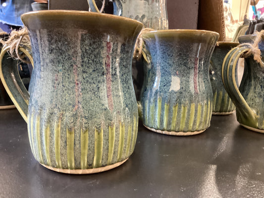 Chad keen carved & curvy pottery mug