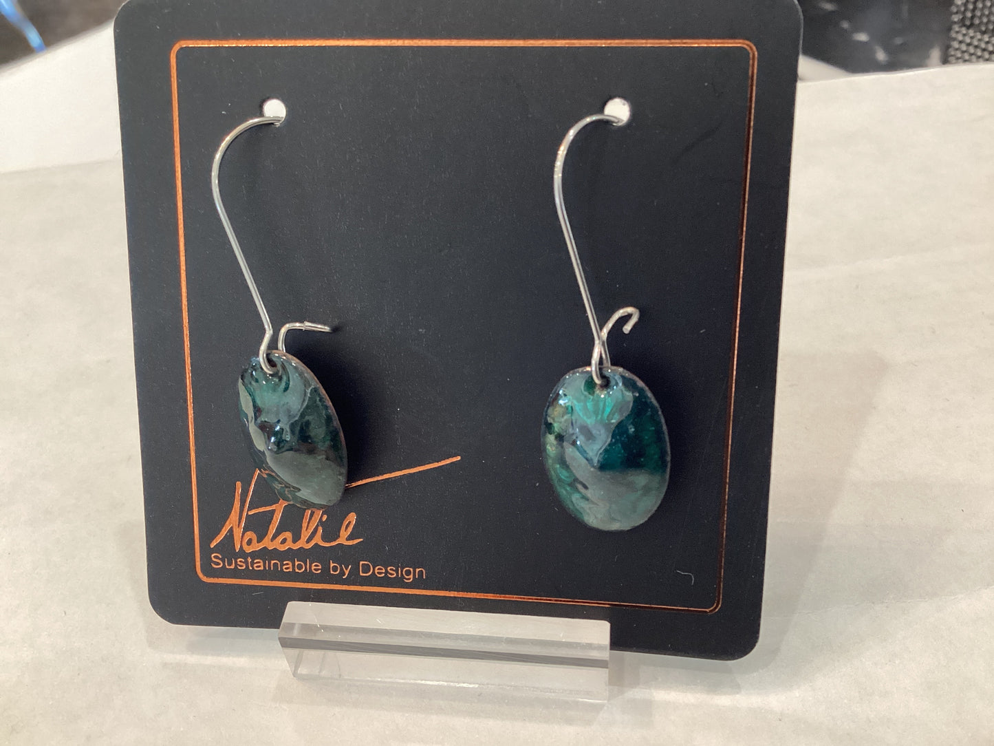 Natalie jewellery earrings oval turtle glazed