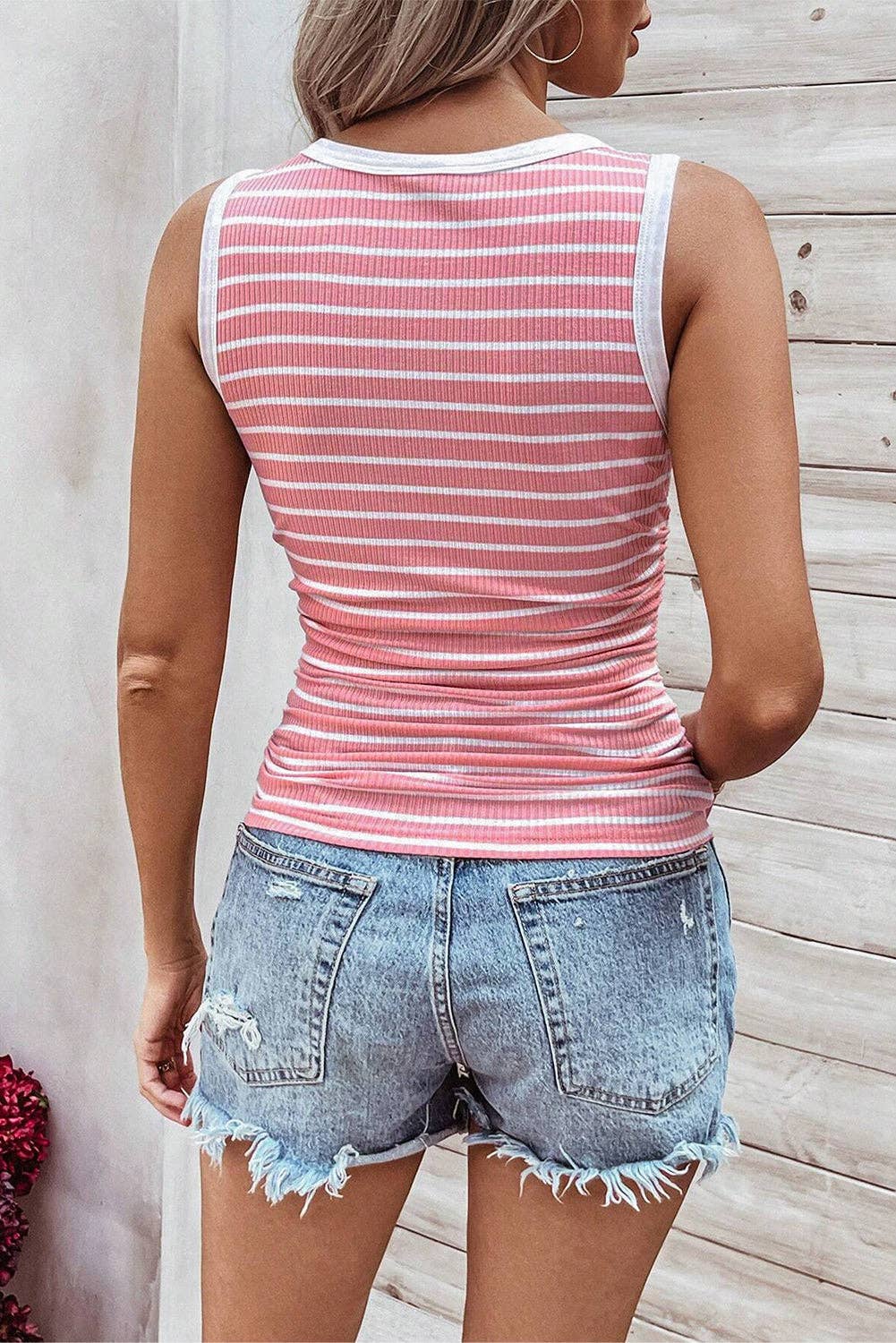 Lovesoft Women's Contrast Round Neck Sleeveless Slim Top