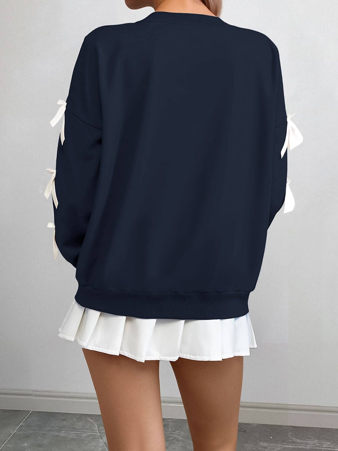 Christmas Bow Sleeve Round Neck Long Sleeve Sweatshirt